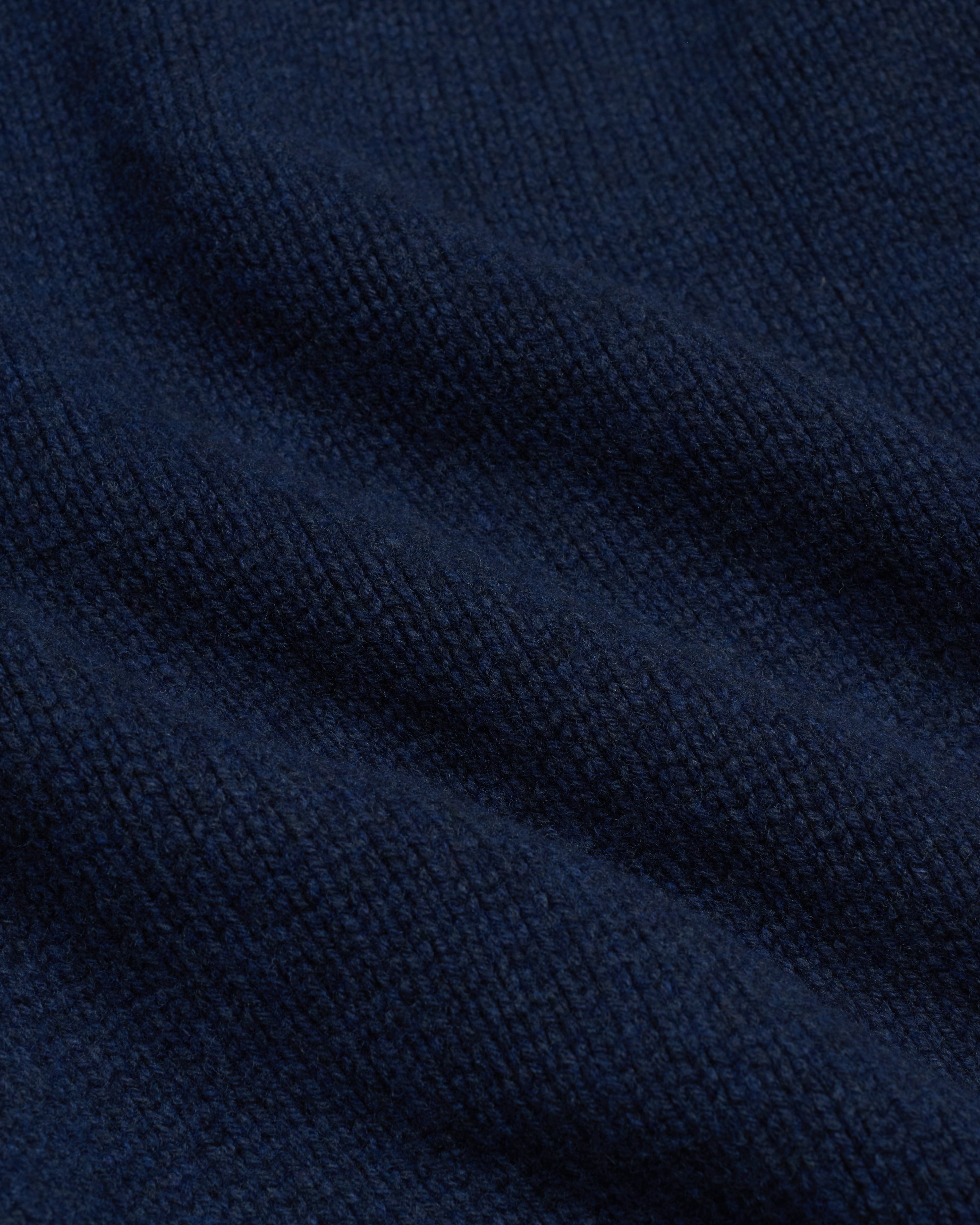Made-in-Scotland Navy Lambswool Turtleneck Sweater