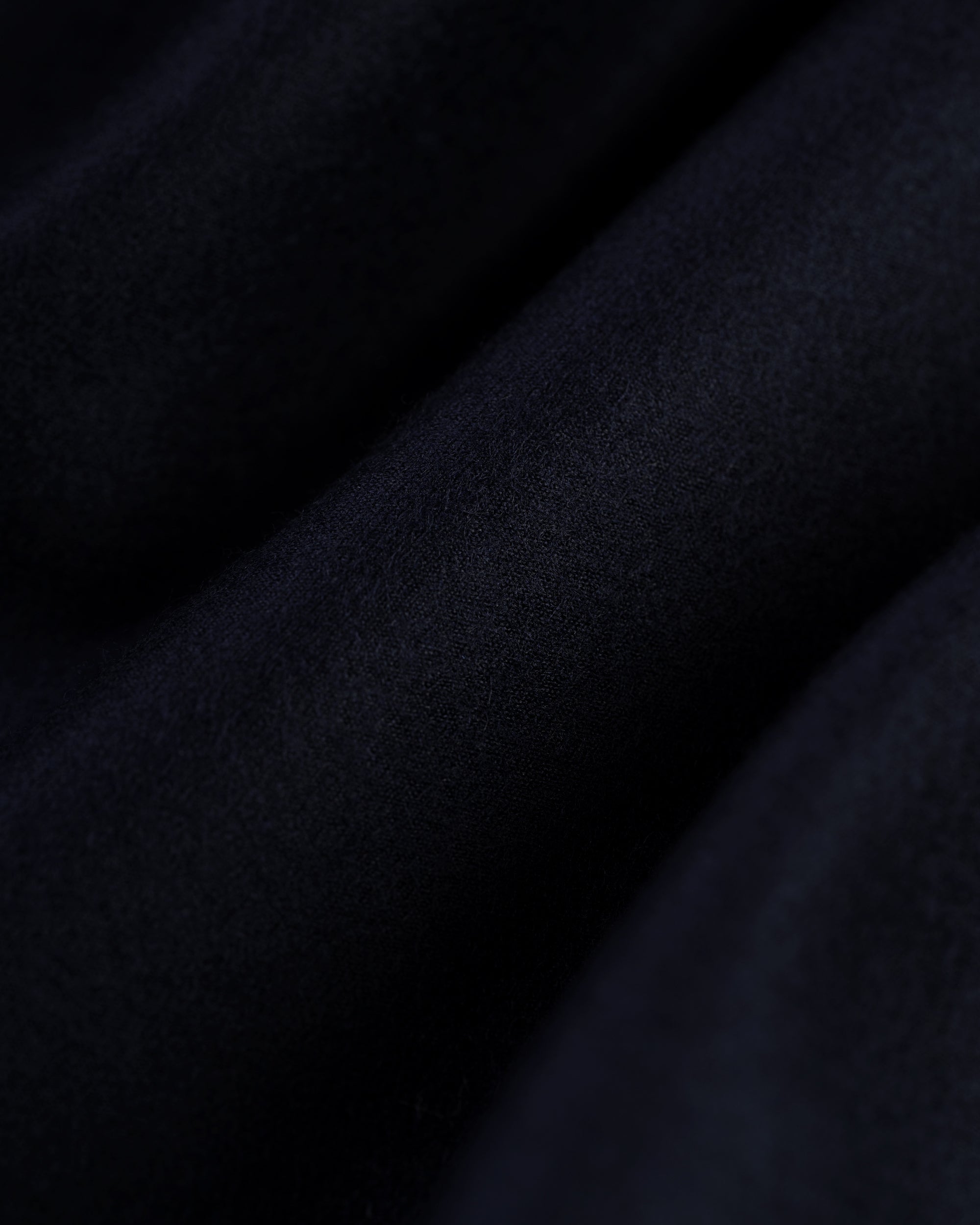 ネイビーウール3ボタンサックドスキンブレザー