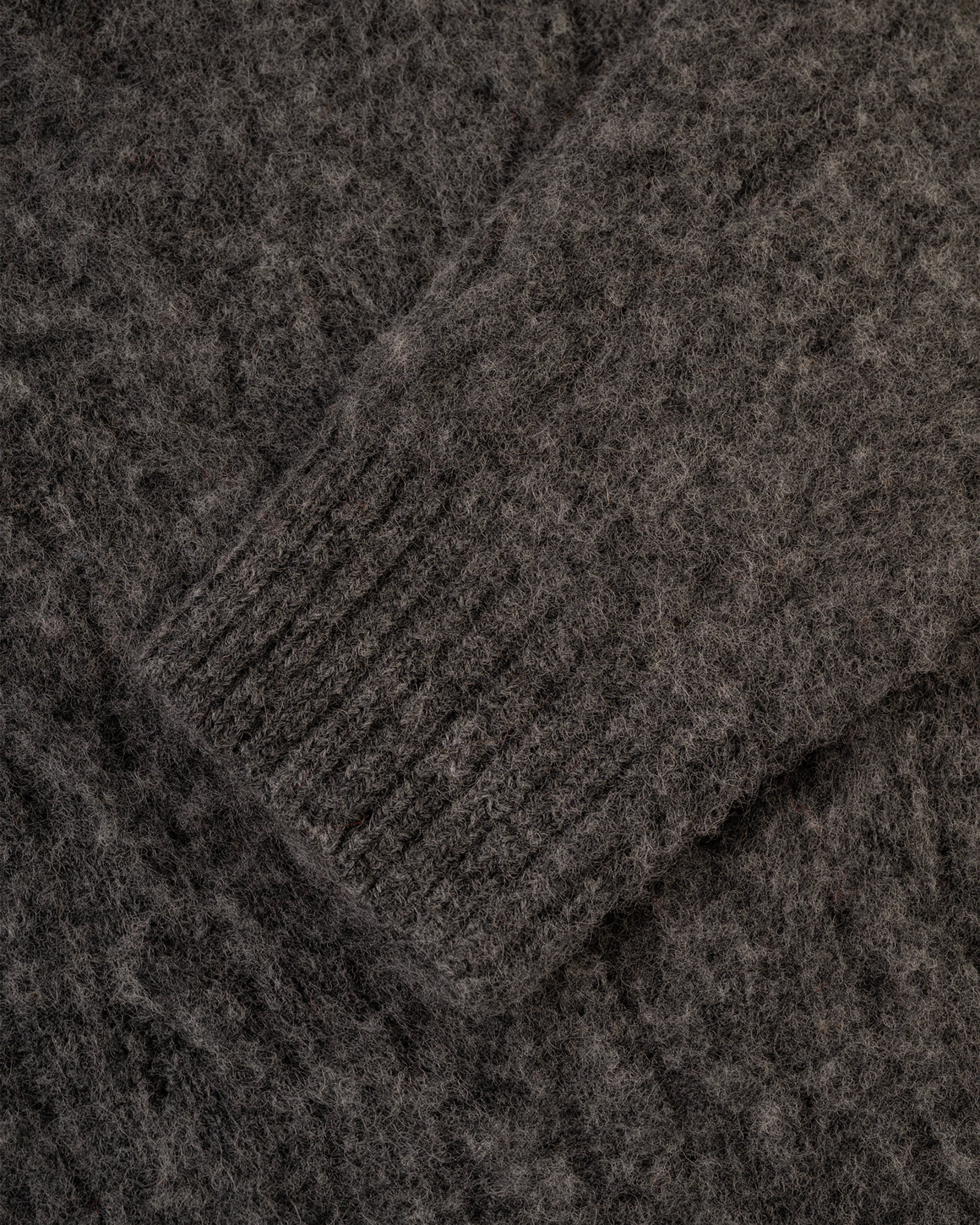 Made-in-Scotland Gray Shaggy Dog Cableknit Sweater - Classic Fit