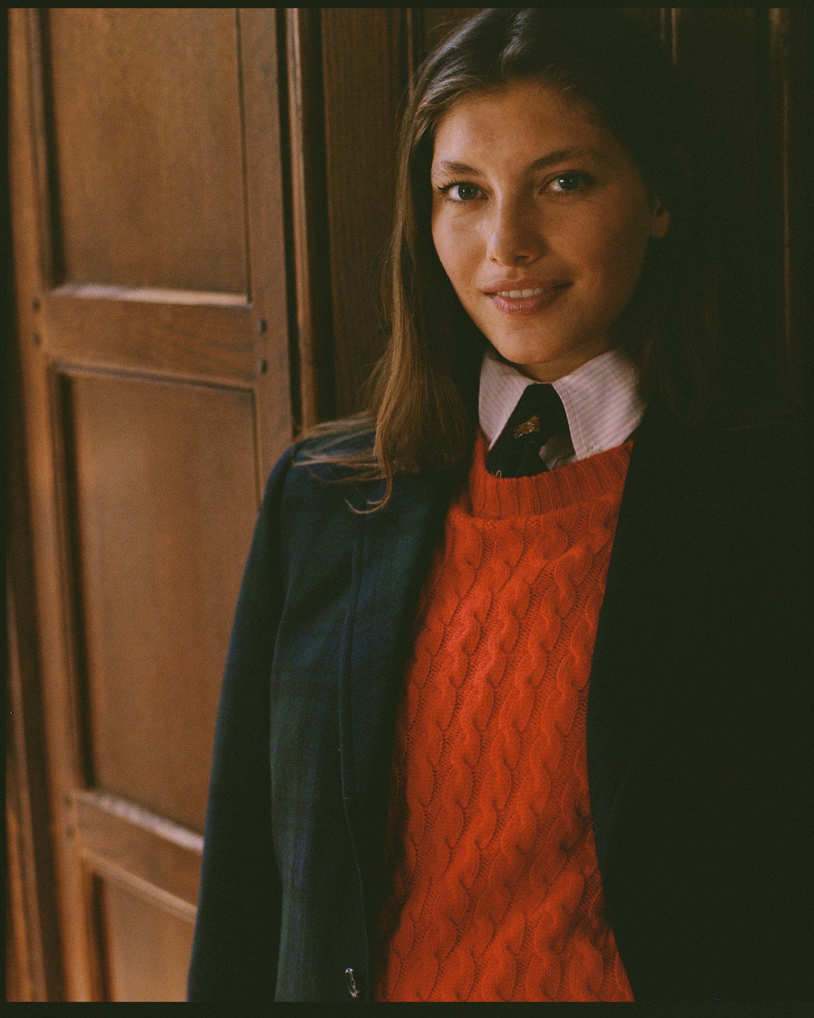 Made-in-Scotland Scarlet Cable Knit Cashmere Sweater