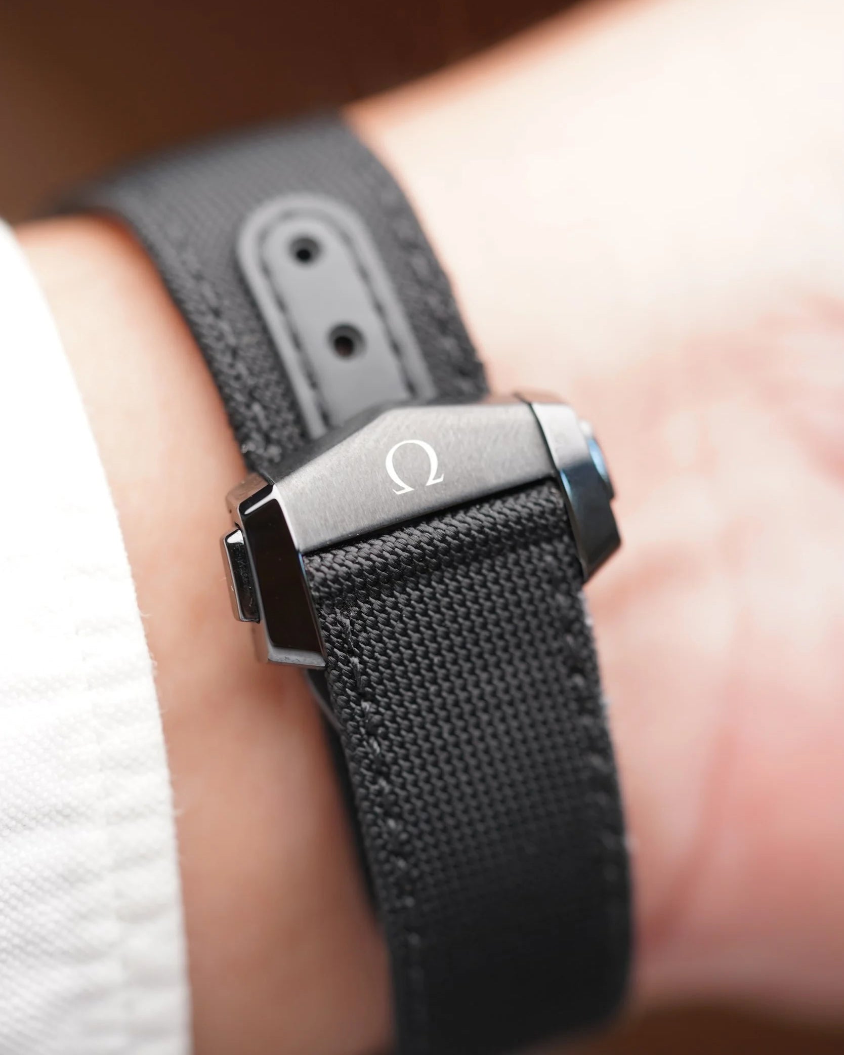 OMEGA Speedmaster Dark Side of the Moon Ref. 311.92.44.51.01.005 Full Set New