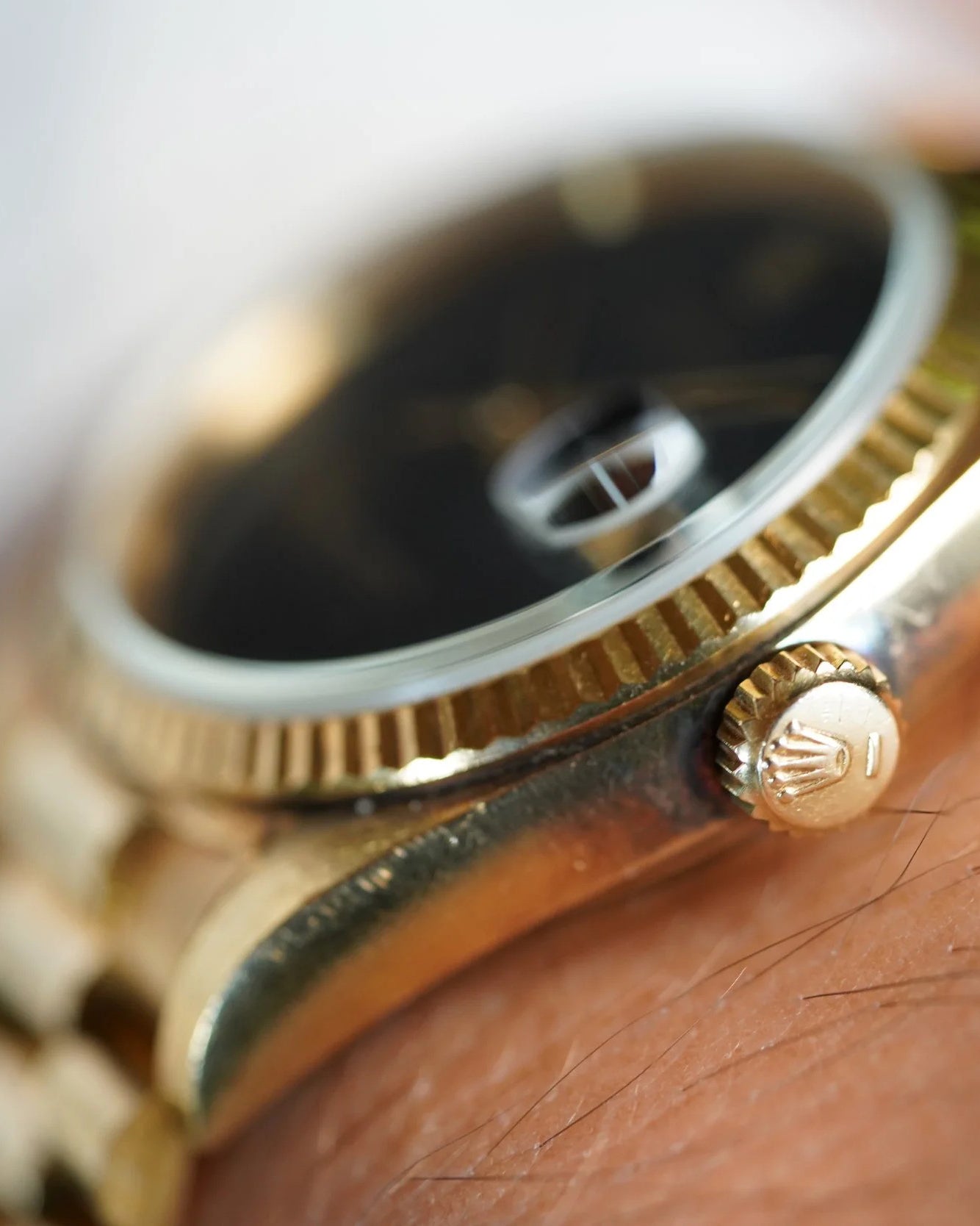 Rolex Onyx Datejust Reference 16018 in 18K Yellow Gold Unpolished