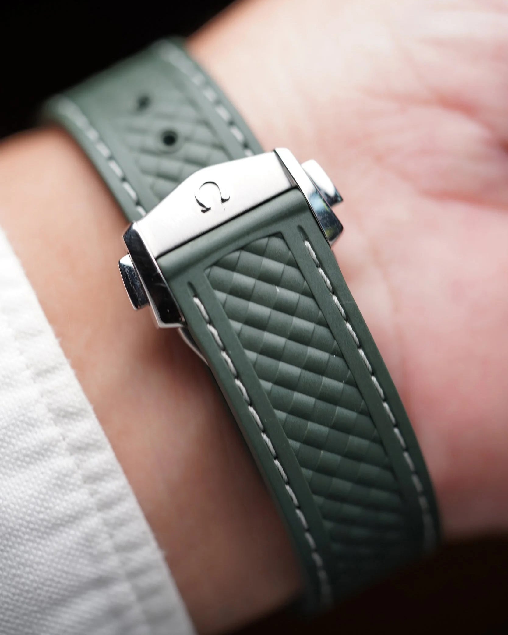 OMEGA Seamaster Aqua Terra World Timer Ref. 220.32.43.22.10.001 Full Set Brand New