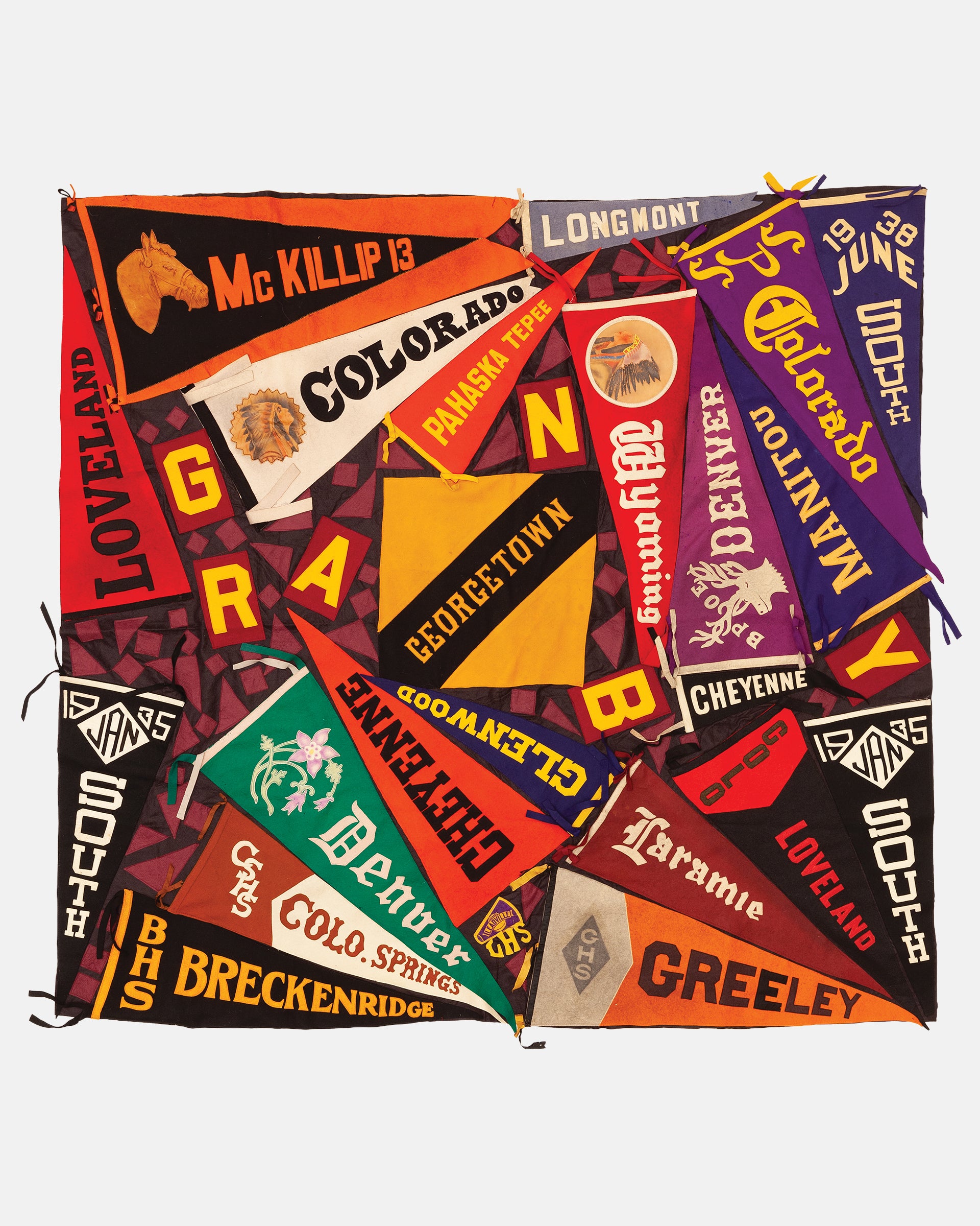 Vintage Pennant Quilt - Town and Country #32