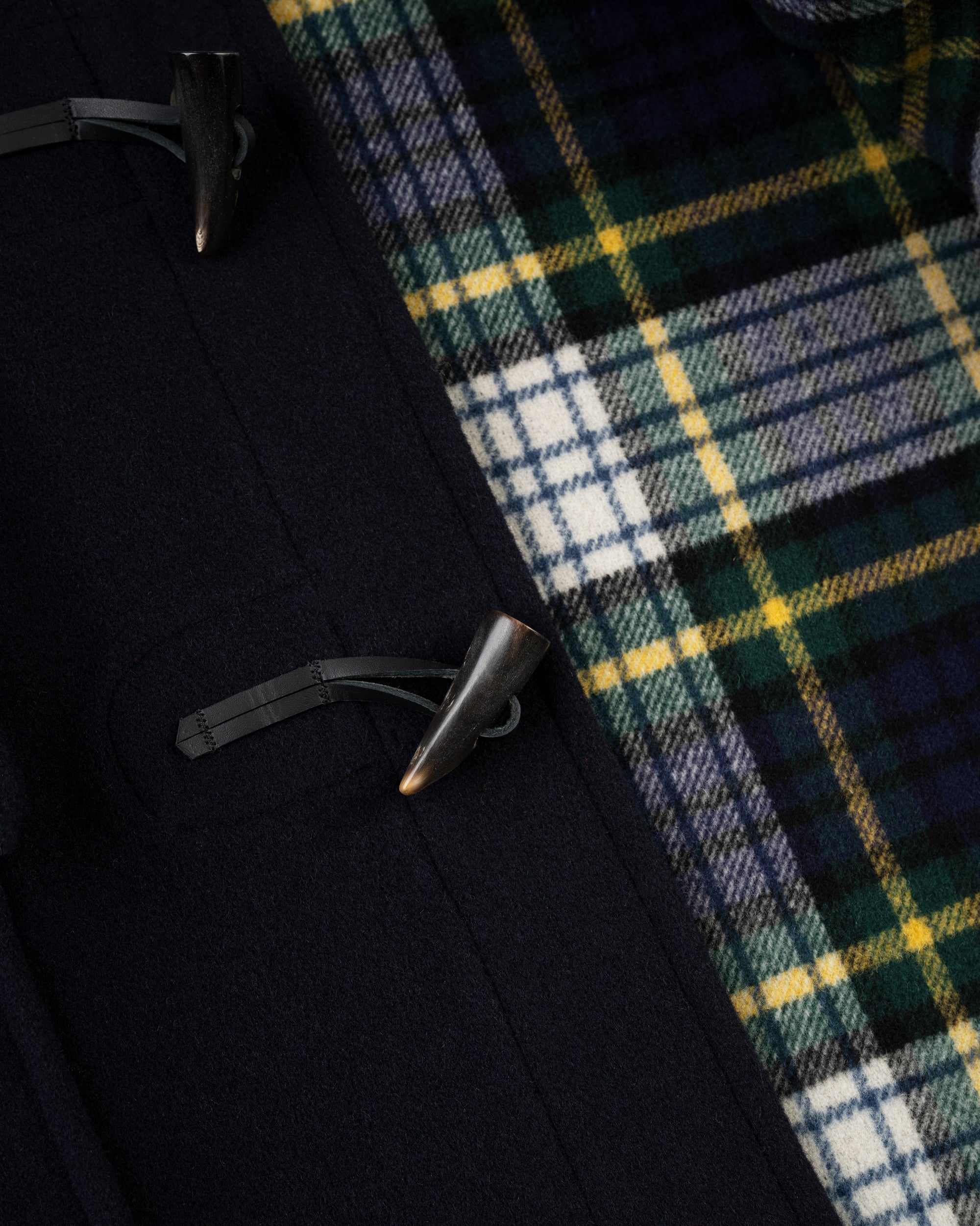 Made-in-England Navy Classic Morris Duffle Coat