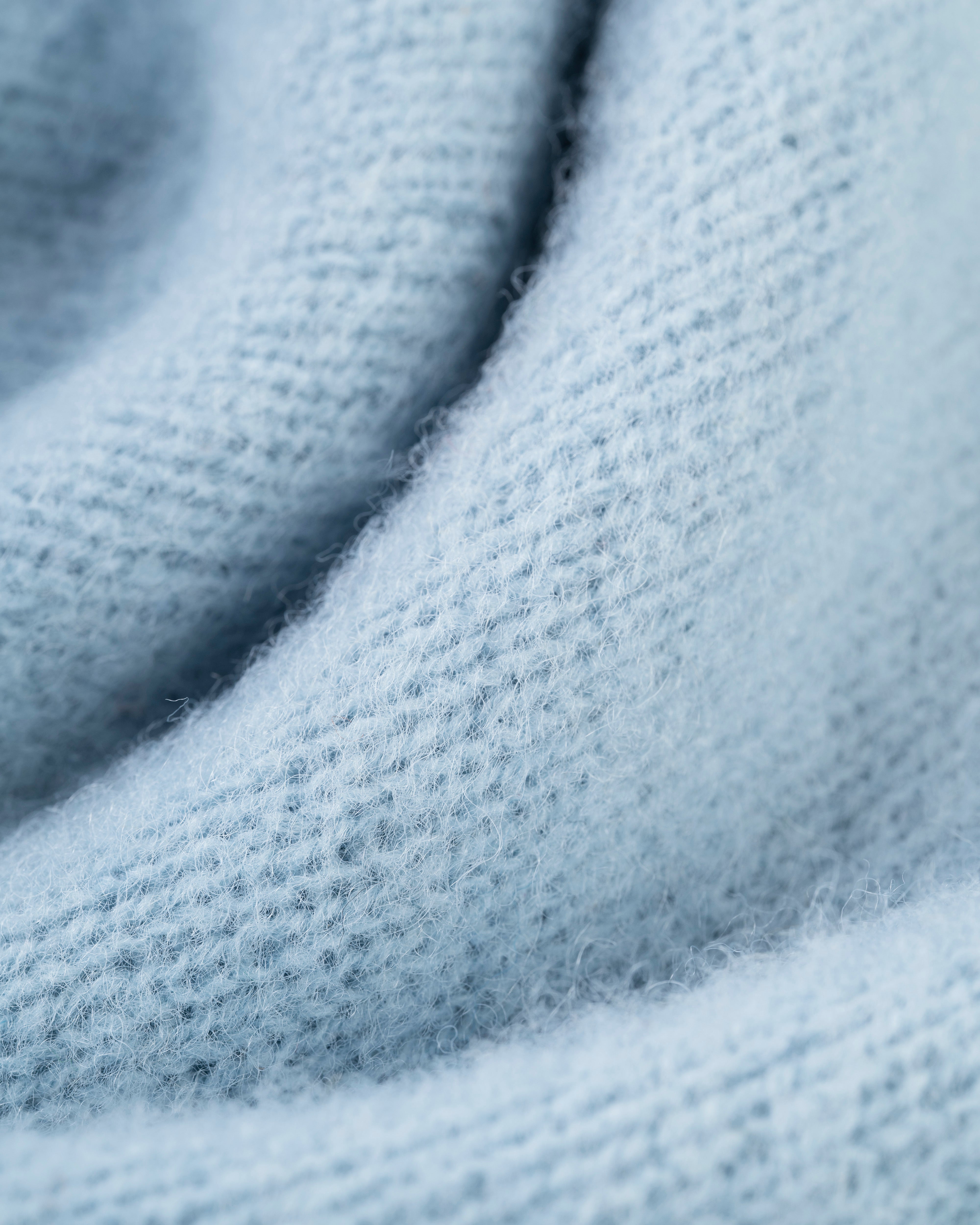 Made-in-Scotland China Blue Shaggy Dog Sweater - Classic Fit