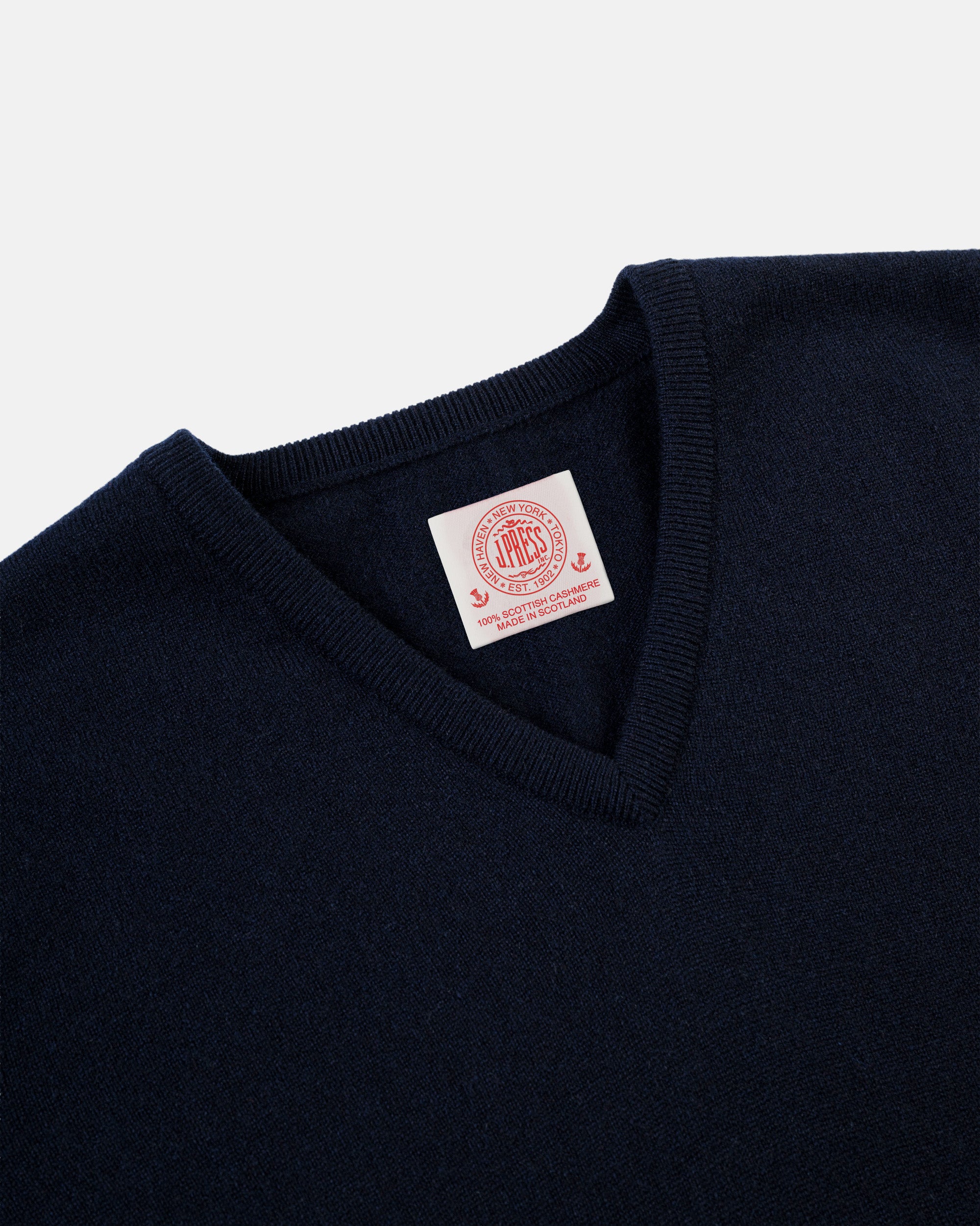 Made-in-Scotland Navy Cashmere V-neck Sweater