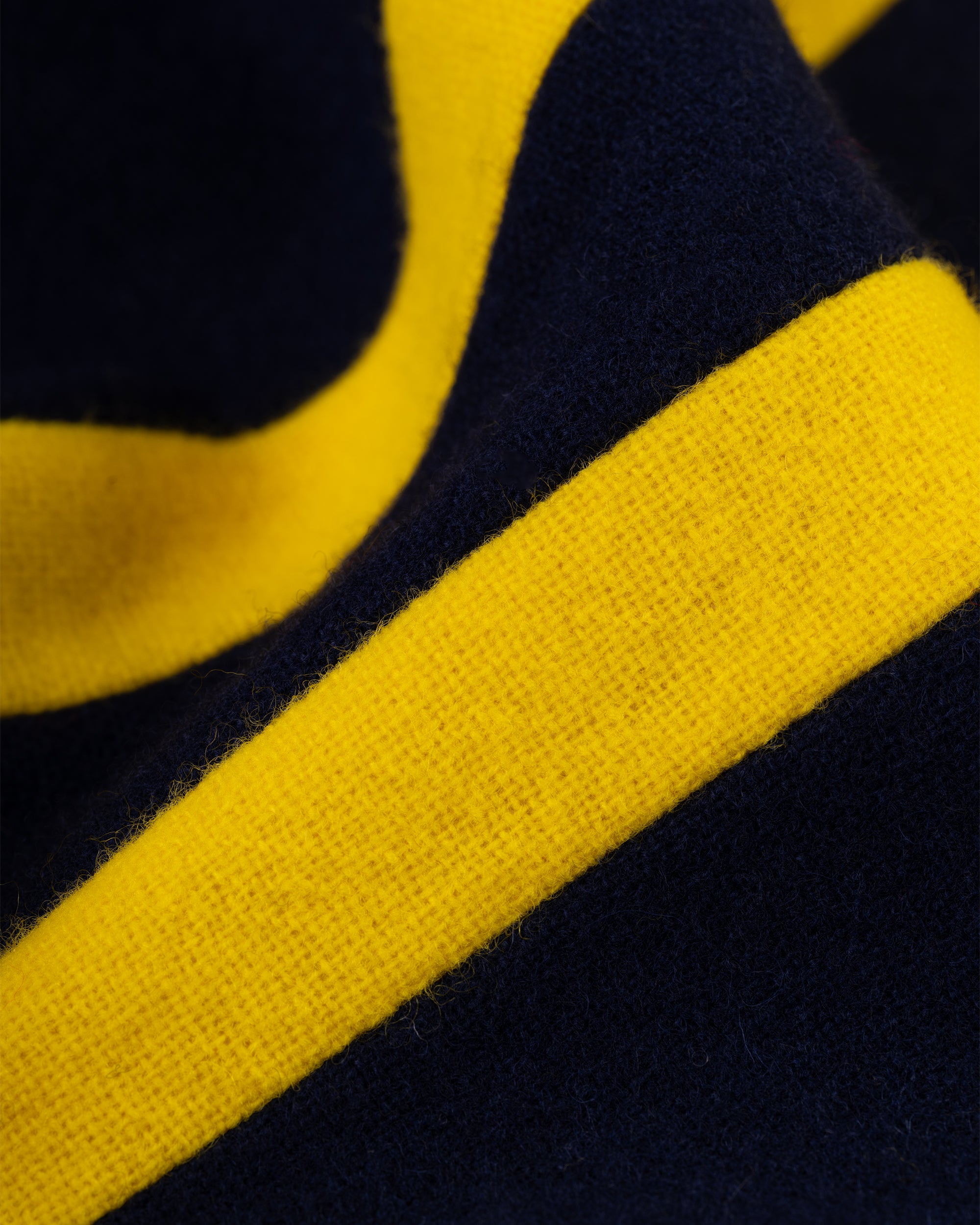 Made-in-England Navy & Yellow Wool Schoolboy Muffler