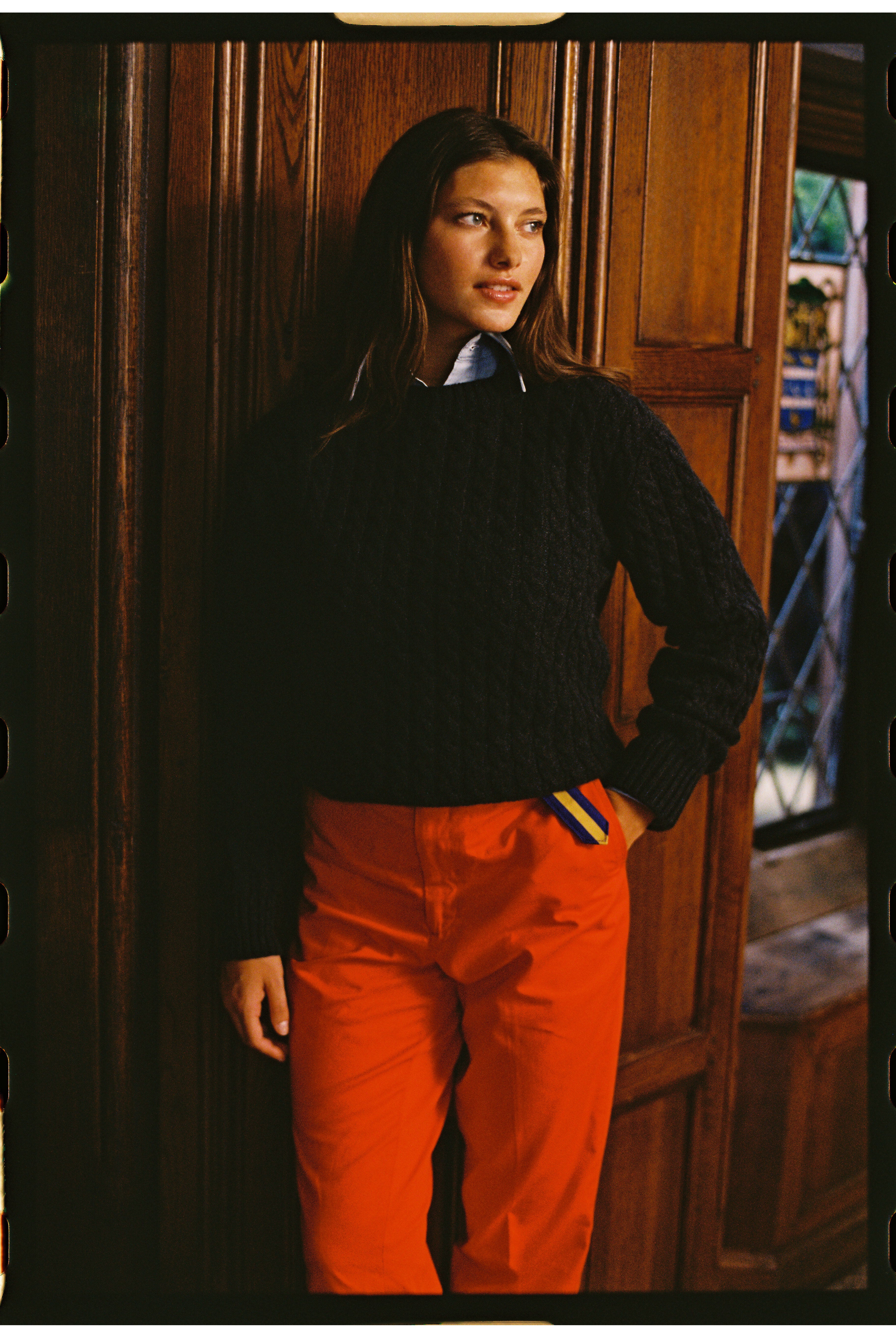 Made-in-Scotland Charcoal Cable Knit Cashmere Sweater