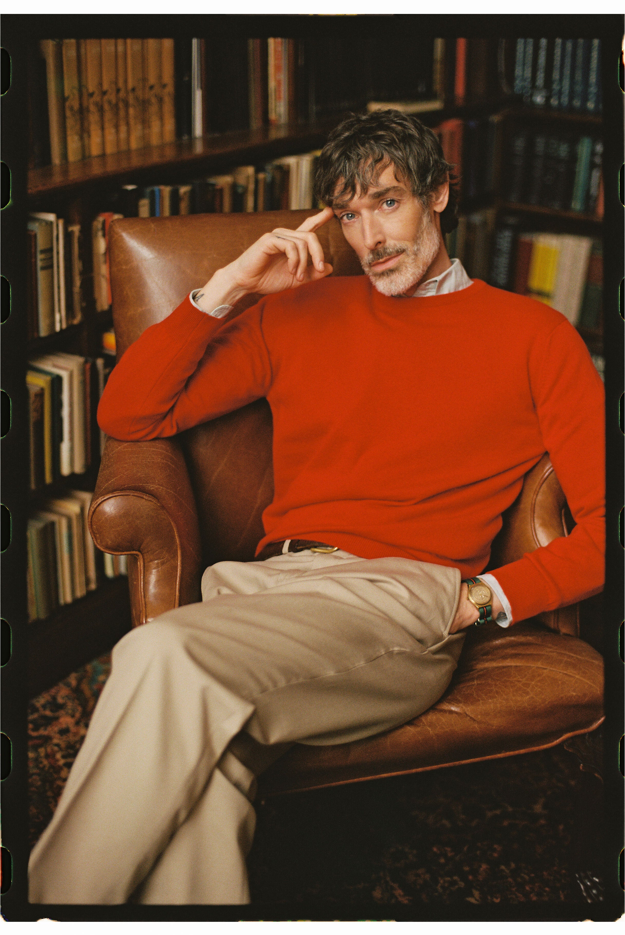 Made-in-Scotland Red Cashmere Crewneck Sweater