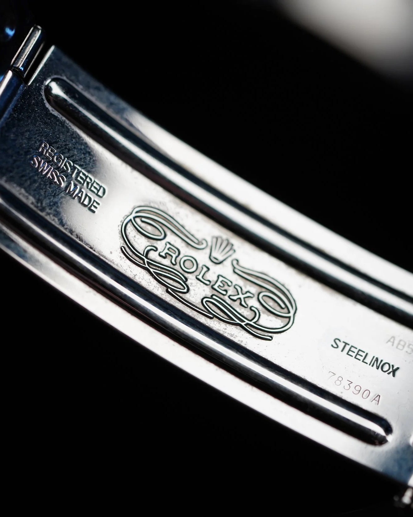 Rolex Black Dial Zenith Daytona Reference 16520 P Serial Full Set Unpolished