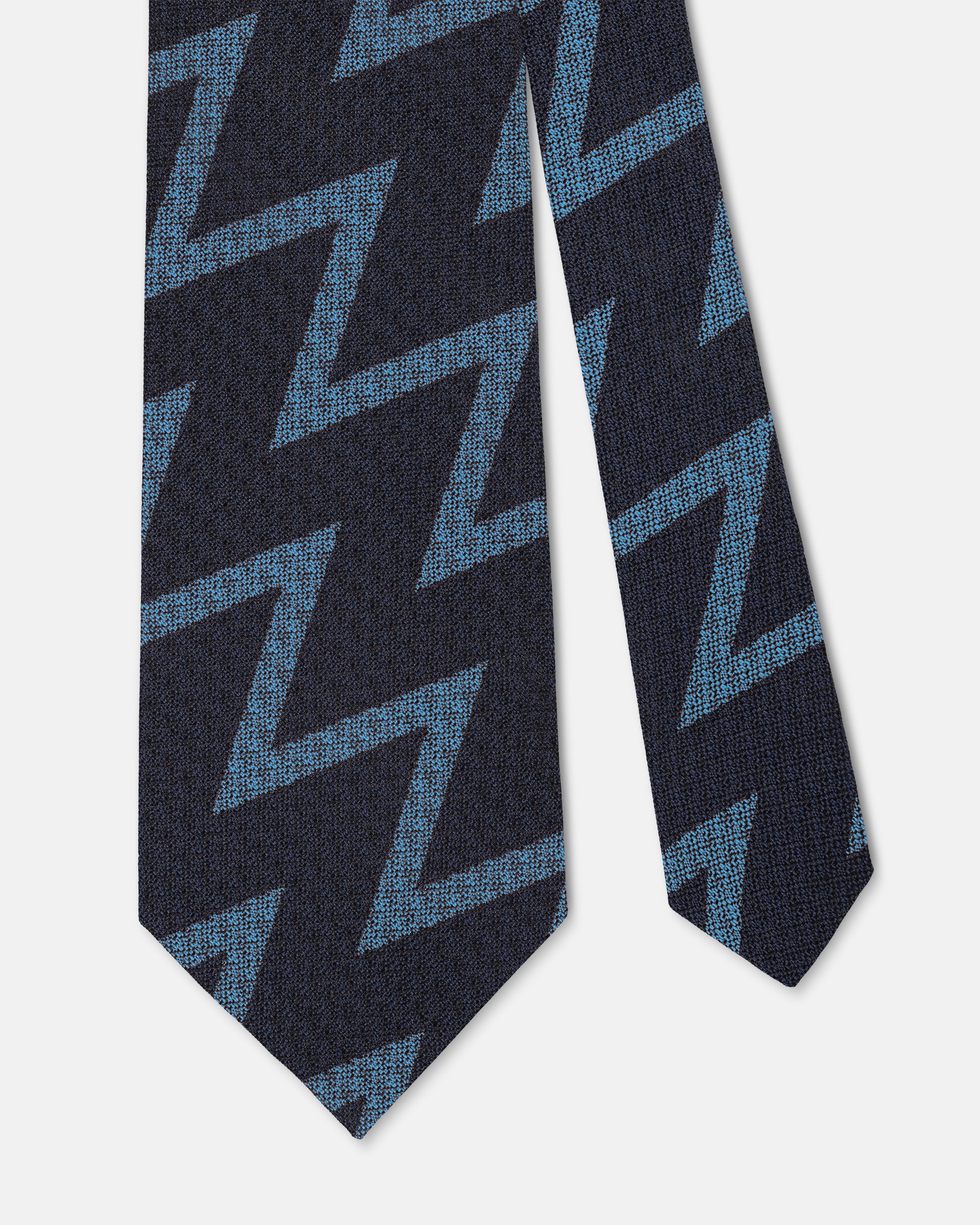 Made-in-USA Fleet Air Arm Zig Zag Non-Crease Silk Tie