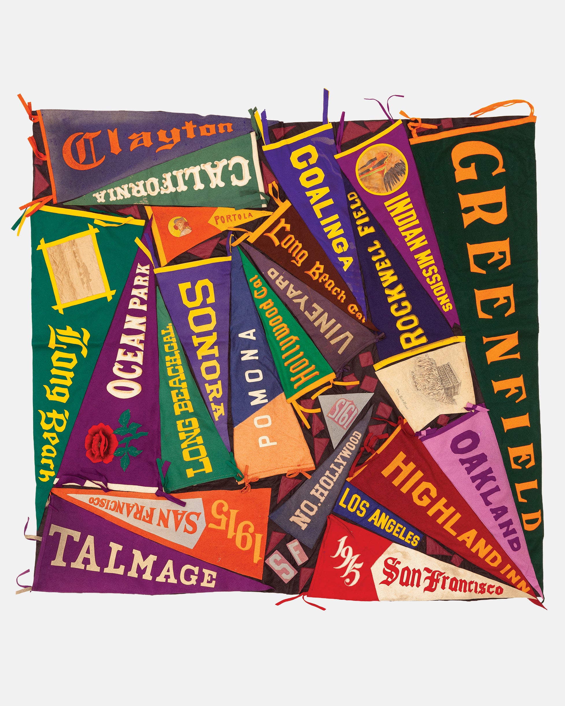 Vintage Pennant Quilt - Town and Country #24