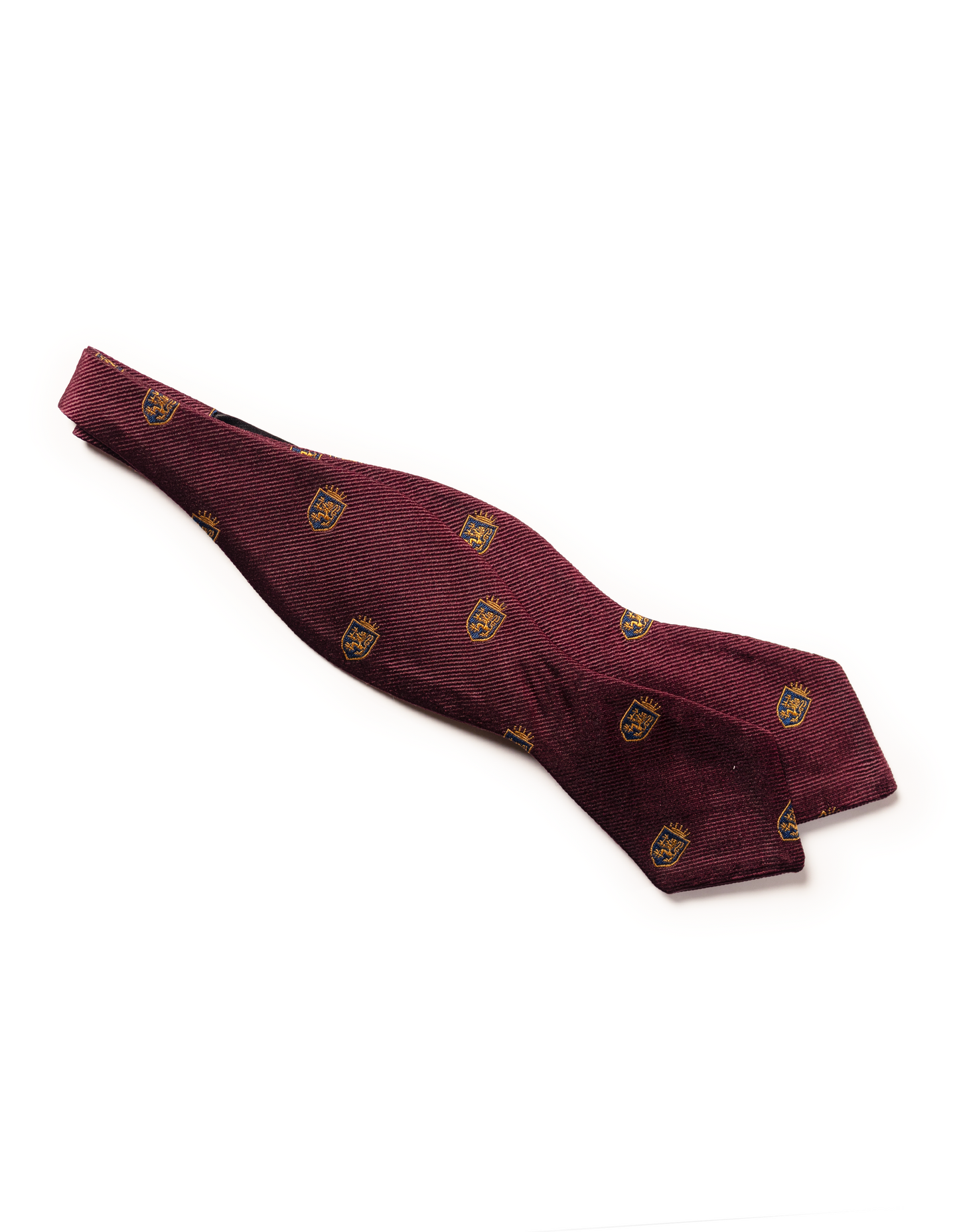 EMBLEMATIC CREST BATWING BOW TIE  - BURGUNDY