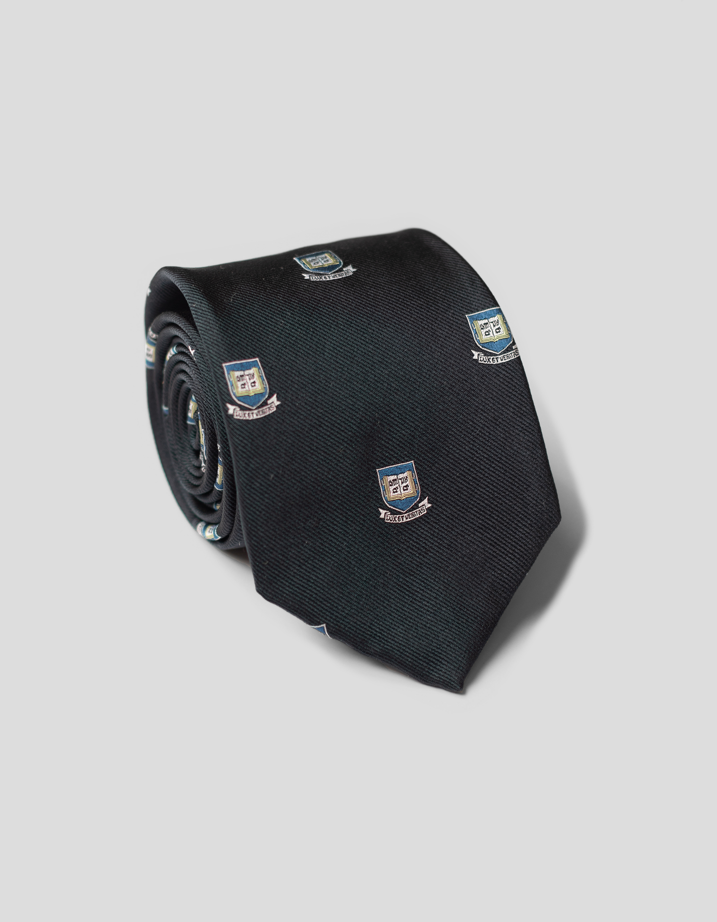 EMBLEMATIC YALE SHIELD TIE