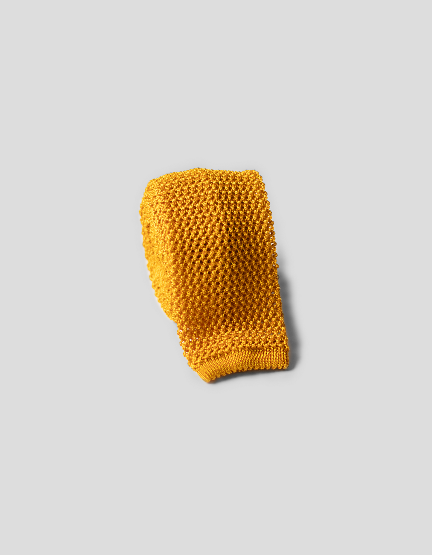 SOLID KNIT TIE - YELLOW