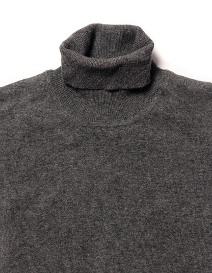 Men's Lambswool Turtleneck Sweater - Grey | Men's Sweaters - J. Press ...