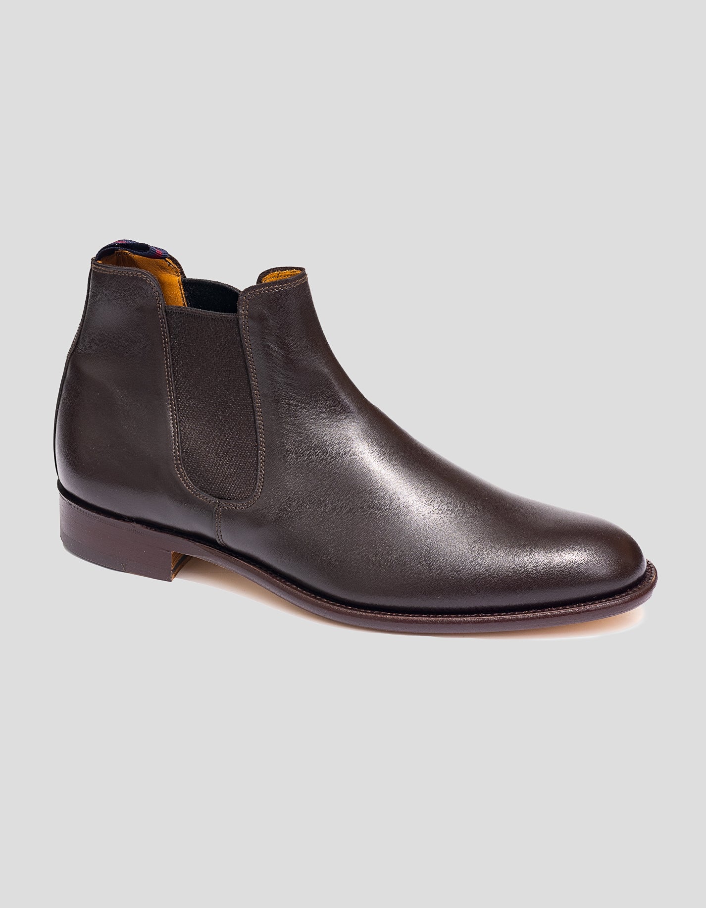 SANDERS DARK BROWN CHELSEA BOOT