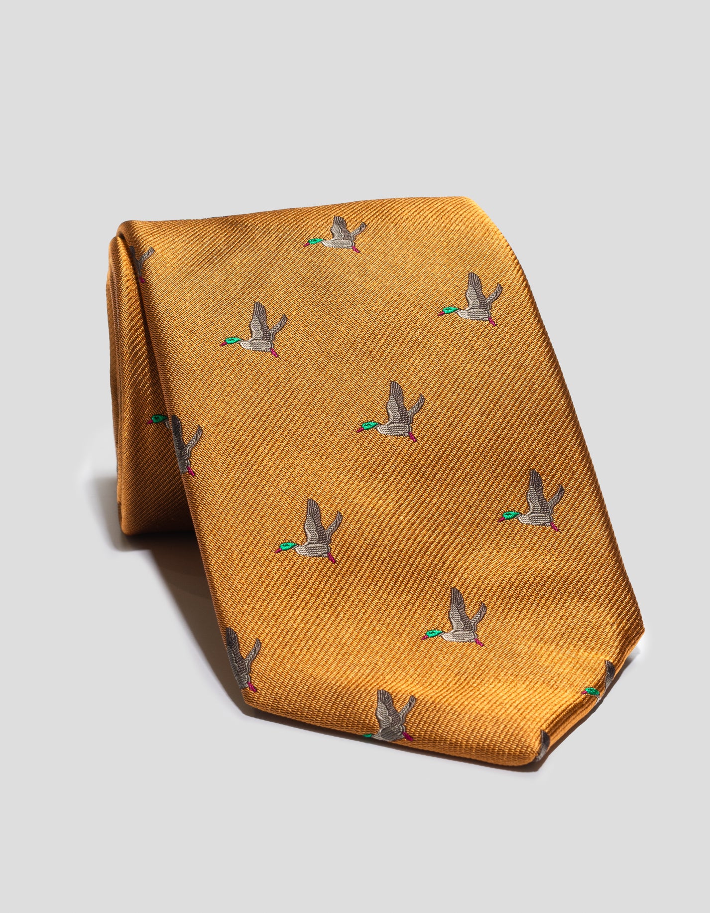 EMBLEMATIC FLYING DUCK TIE - ORANGE