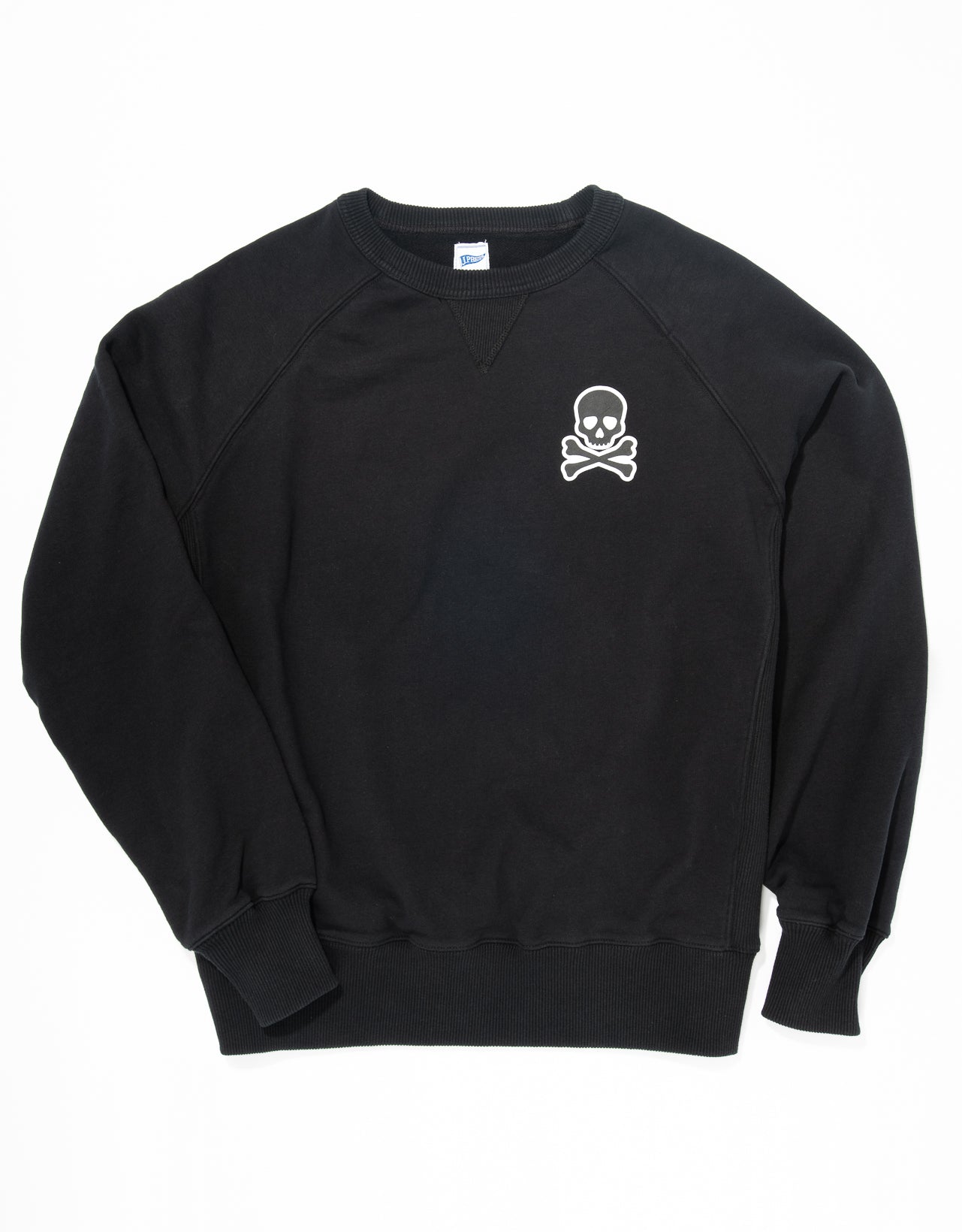 SKULL AND CROSSBONES SWEATSHIRT - BLACK