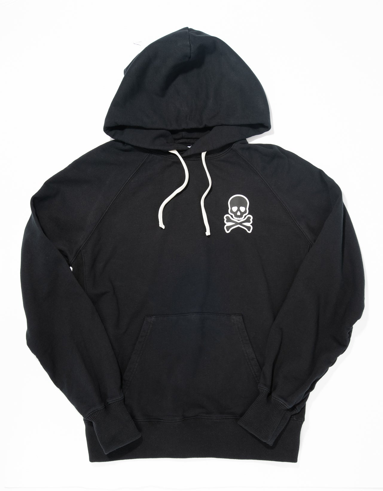 SKULL AND CROSSBONES HOODIE - BLACK