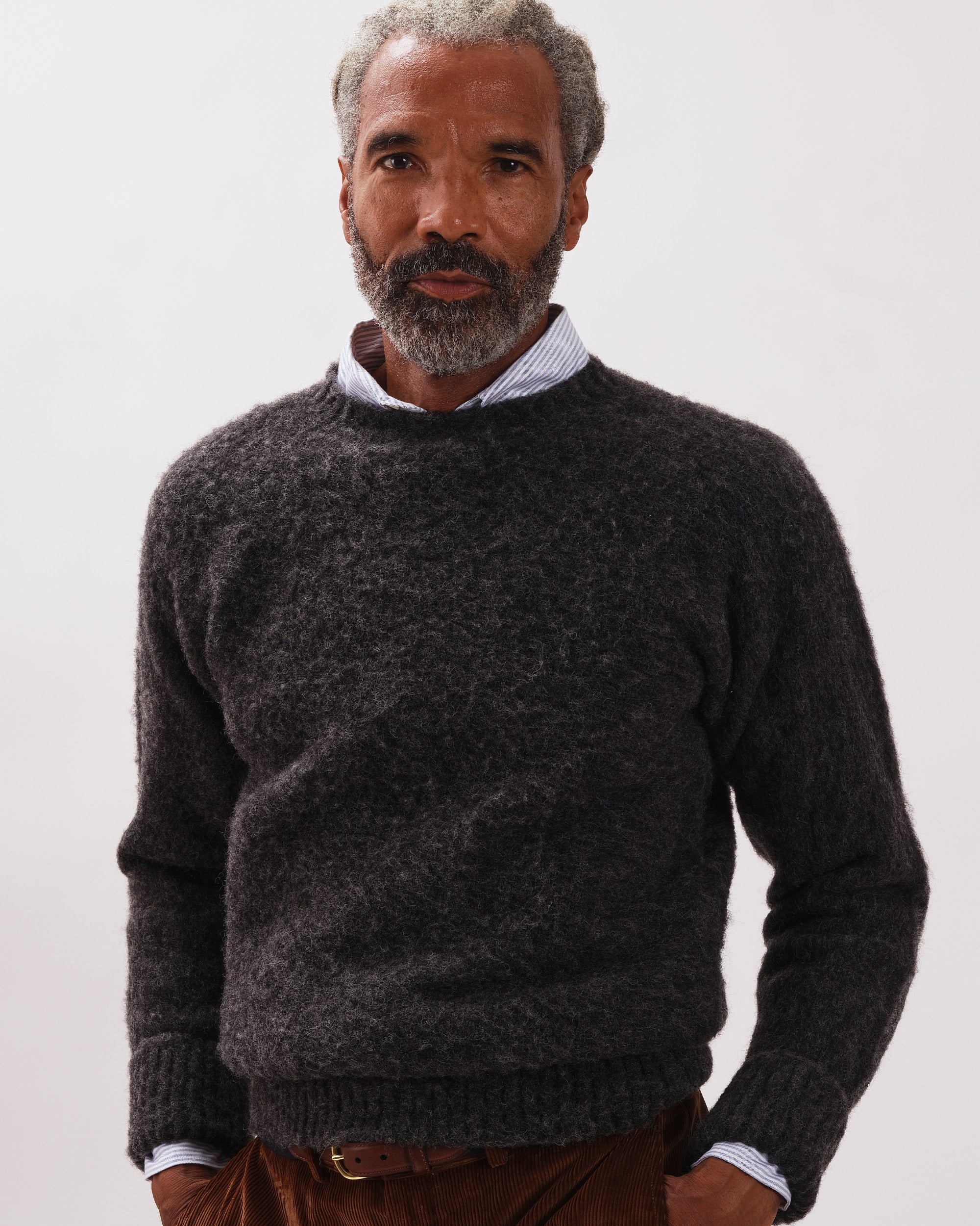 Made-in-Scotland Charcoal Shaggy Dog Sweater - Classic Fit