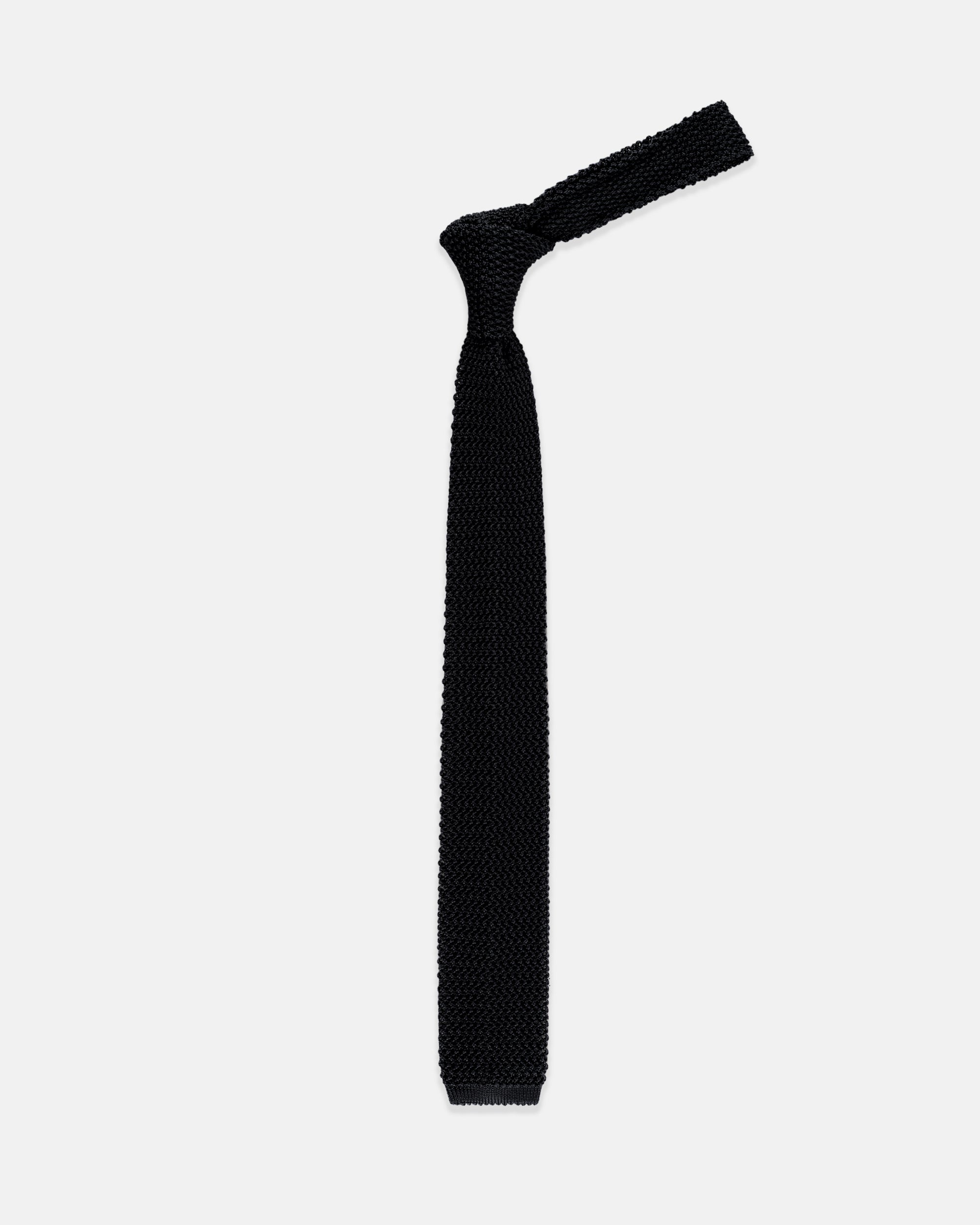 Made-in-Italy Black Solid Silk Knit Tie